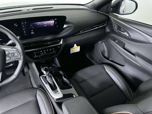 New 2026 Buick Envista Preferred FWD image 37