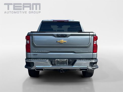 Used 2024 Chevrolet Silverado 1500 LT w/ Z71 Off-Road Package image 6