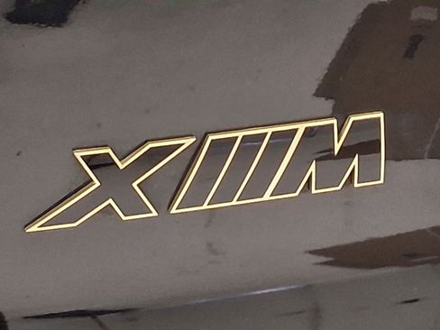 Certified 2023 BMW XM AWD/4WD image 21
