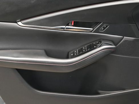 Certified 2024 MAZDA CX-30 AWD 2.5 S w/ Preferred Package image 14