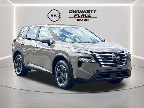 Certified 2025 Nissan Rogue SV AWD/4WD image 28