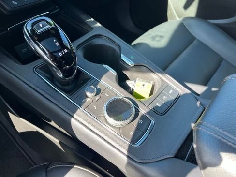 Used 2023 Cadillac XT4 Sport AWD/4WD image 21