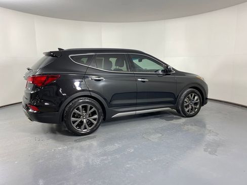 Used 2018 Hyundai Santa Fe Sport w/ Cargo Package image 6