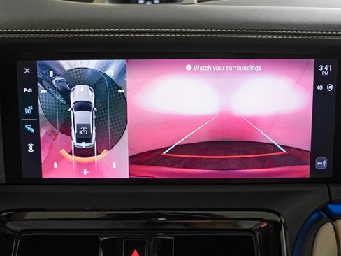 Certified 2025 Porsche Panamera 4S w/ Premium Package image 23