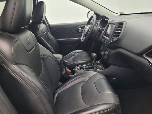 Used 2023 Jeep Cherokee Altitude Lux image 21