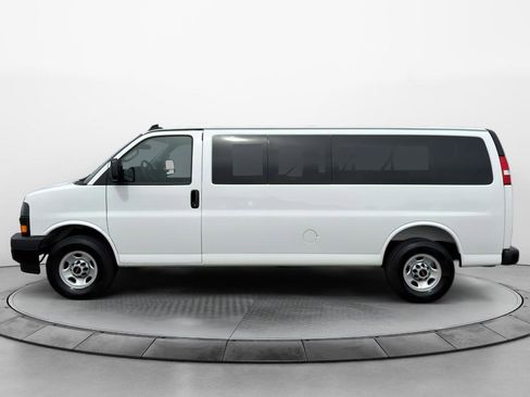 New 2025 GMC Savana 3500 LS RWD image 8