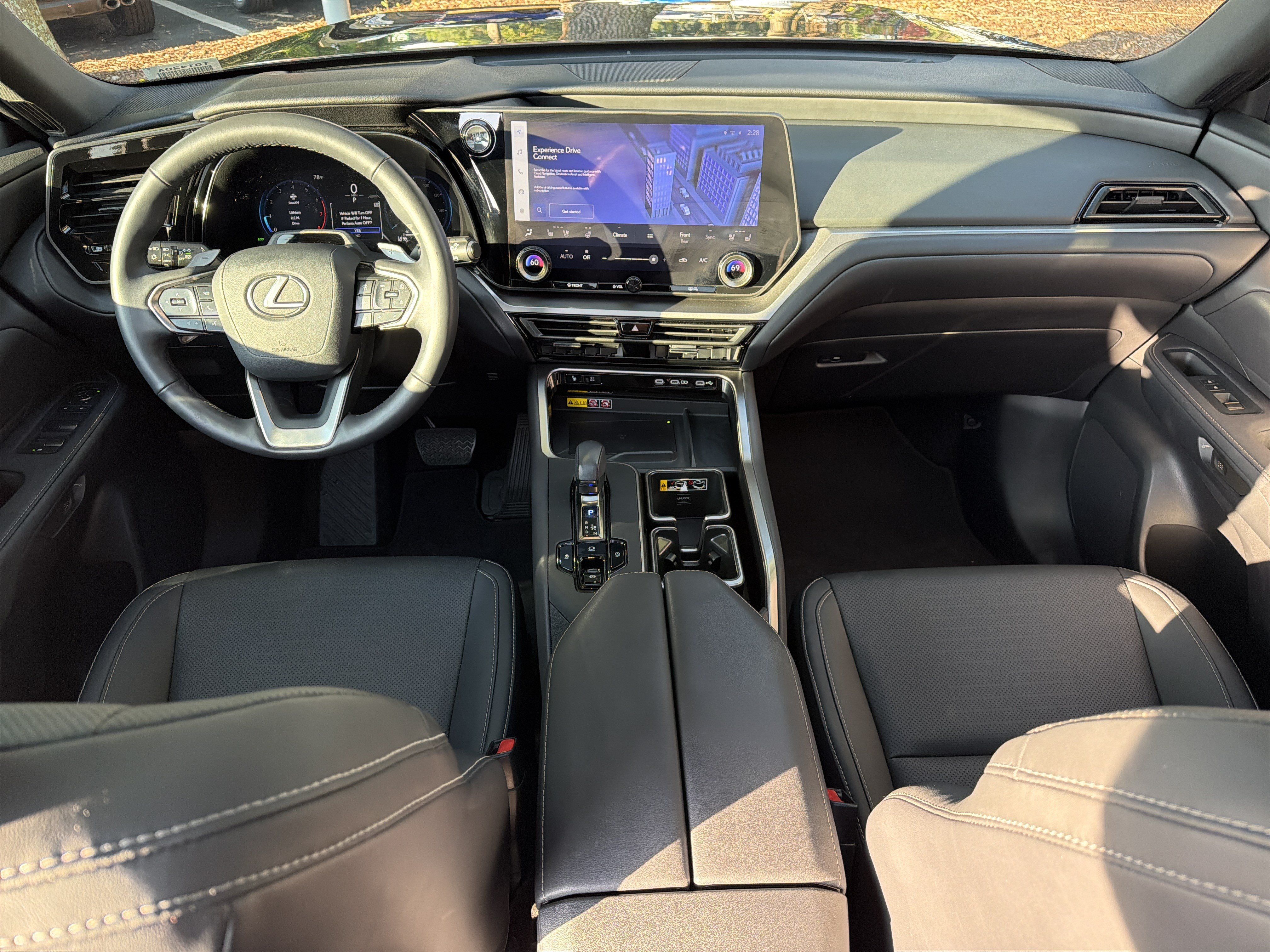 Certified 2025 Lexus TX 350 FWD w/ Technology Package image 32