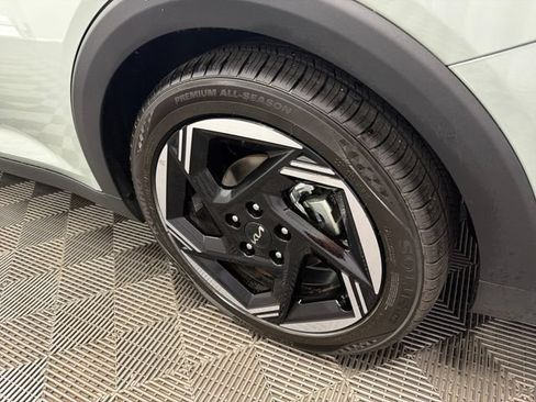Certified 2026 Kia K4 EX FWD image 32
