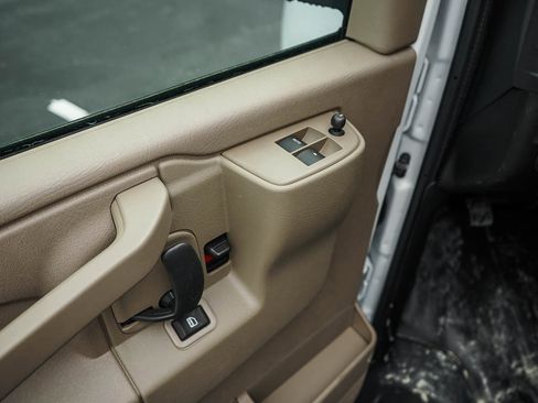 New 2025 Chevrolet Express 3500 w/ Driver Convenience Package image 19