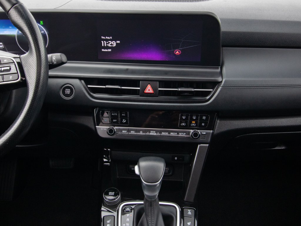 Used 2024 Kia Seltos SX w/ SX Sunroof Package AWD/4WD image 24