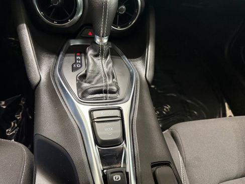 Used 2021 Chevrolet Camaro SS RWD image 5