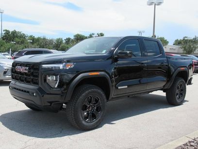 New 2025 GMC Canyon Elevation w/ Convenience Package