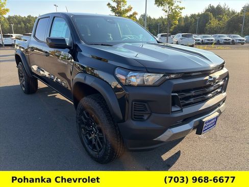 New 2026 Chevrolet Colorado Trail Boss AWD/4WD image 1