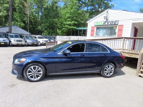 Used 2018 Mercedes-Benz C 300 4MATIC Sedan image 8