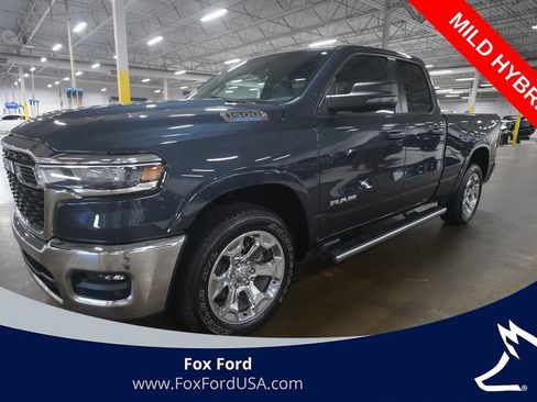 Used 2025 RAM 1500 Big Horn AWD/4WD image 1