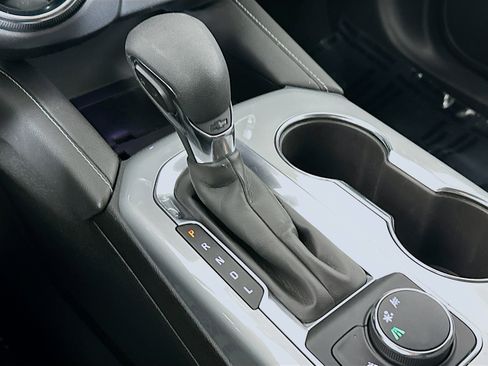 Used 2024 Chevrolet Blazer LT image 16