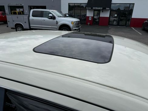 Used 2006 Chrysler 300 C RWD image 17