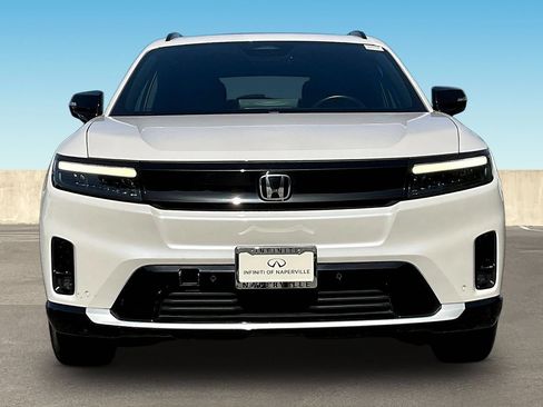 Used 2024 Honda Prologue Touring image 2
