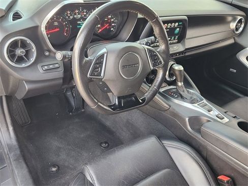 Used 2016 Chevrolet Camaro LT image 2