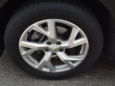 Used 2018 Chevrolet Equinox LT FWD image 48