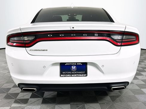 Used 2023 Dodge Charger SXT w/ Cold Weather Package RWD image 21