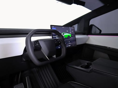 Used 2024 Tesla Cybertruck Cyberbeast AWD/4WD image 22