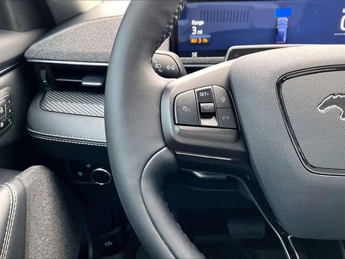 Used 2023 Ford Mustang Mach-E Premium image 23