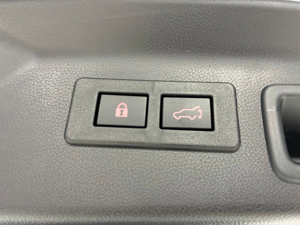 Used 2026 Subaru Forester Premium AWD/4WD image 35