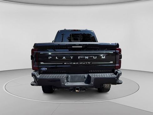 Used 2024 Ford F350 Platinum w/ Tremor Off-Road Package AWD/4WD image 4
