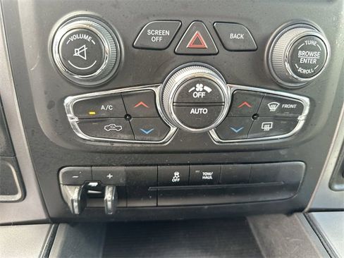 Used 2023 RAM 1500 Classic SLT w/ Trailer & Traction Group image 17