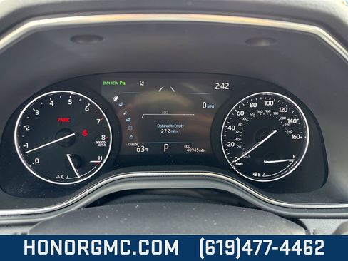 Used 2022 Toyota Avalon Limited image 32