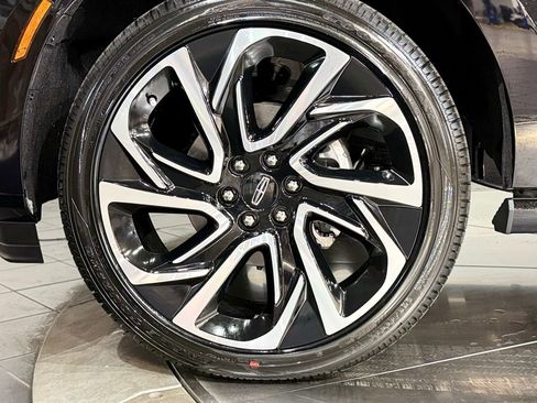 New 2026 Lincoln Navigator L Reserve image 25