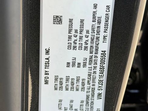 Used 2025 Tesla Model 3 Long Range image 26