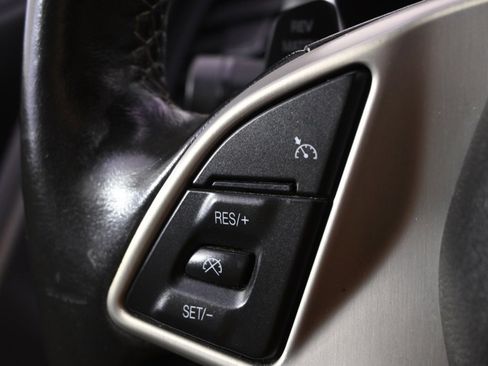 Used 2014 Chevrolet Corvette Z51 w/ 3LT Preferred Equipment Group image 32