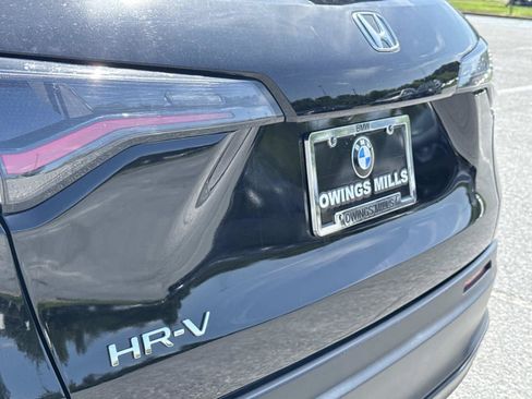 Used 2024 Honda HR-V LX image 11