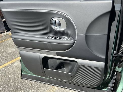 New 2026 Hyundai Ioniq 9 SEL image 17