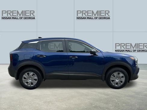 New 2026 Nissan Kicks S FWD image 4