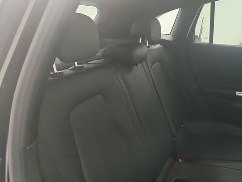 Used 2025 Mercedes-Benz GLA 250 image 25