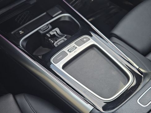 Certified 2024 Mercedes-Benz GLA 250 4MATIC image 20