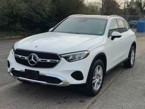 Used 2026 Mercedes-Benz GLC 300 4MATIC image 6