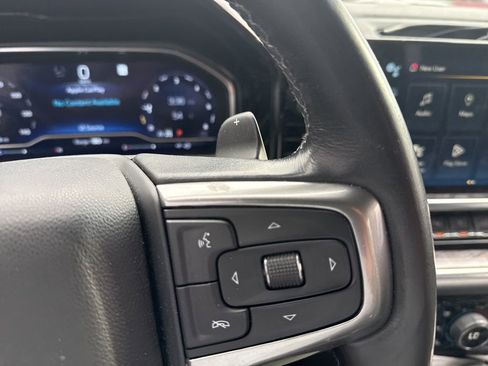 Used 2022 Chevrolet Silverado 1500 LTZ image 11