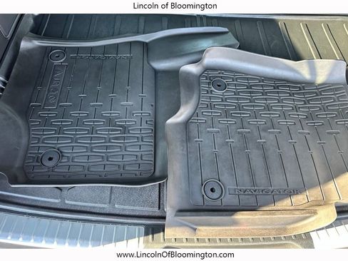 Used 2023 Lincoln Navigator L Reserve image 31