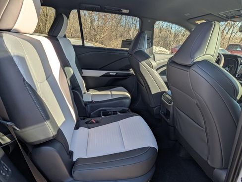 New 2026 Lexus TX 500h AWD image 11