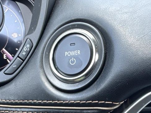 Certified 2025 MAZDA CX-70 Plug-In Hybrid w/ Premium Plus image 24