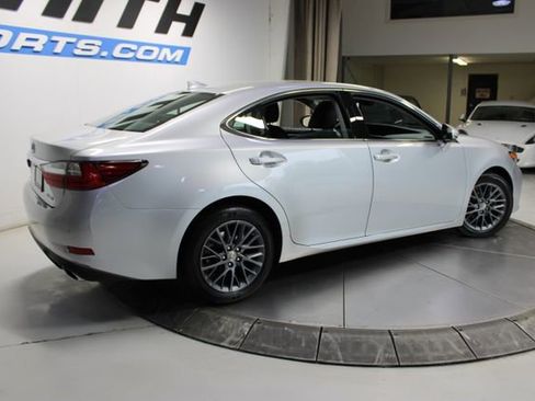 Used 2018 Lexus ES 350 w/ Premier Package FWD image 5