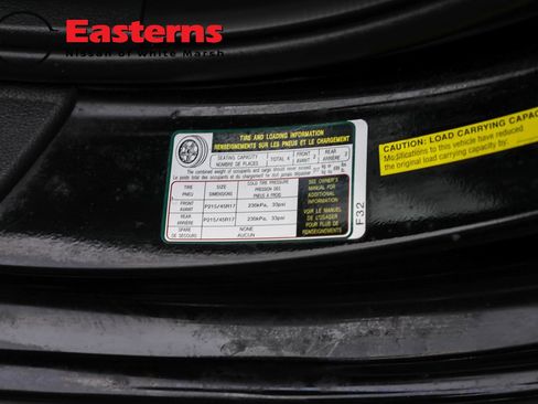 Used 2016 Hyundai Veloster image 33