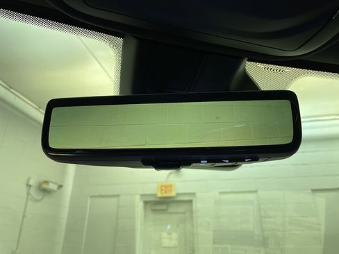 New 2025 Jeep Grand Cherokee Limited w/ Luxury Tech Group II image 14