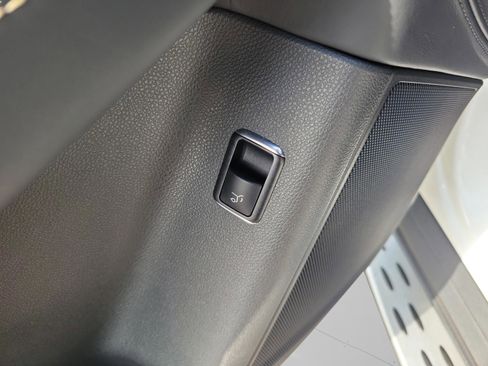 Used 2018 Mercedes-Benz GLE 63 AMG AMG GLE 63 image 17