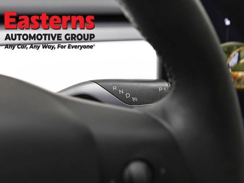 Used 2020 Tesla Model Y Long Range image 13