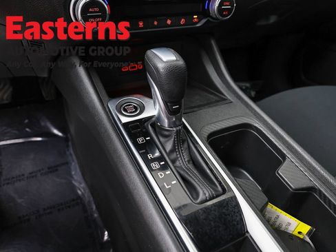 Used 2022 Nissan Sentra SV w/ All-Weather Package FWD image 13